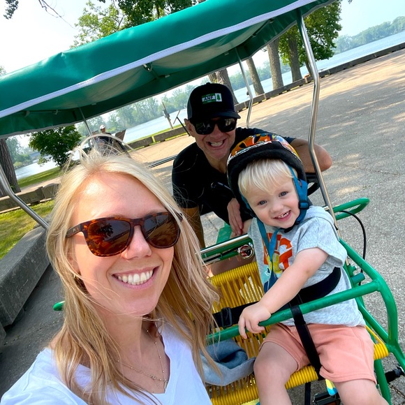 Meet your Posher, Meg - Picture 4 of 5